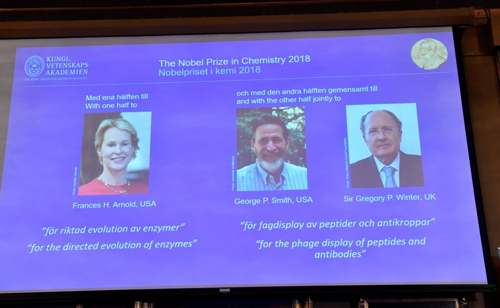 nobel-de-quimica-2018-trio-vencedor-desenvolveu-proteinas-com-principios-da-evolucao